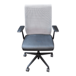 Intelligent Ergonomic Task Chair with Black Seat and Grey Mesh Back | Steelcase Think V1