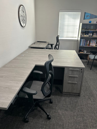  Aperture - Sit-to-Stand Desks & Conference Seating - Image 4