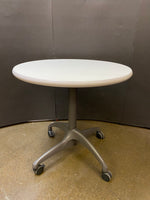 Steelcase Coalesse 30" Round table