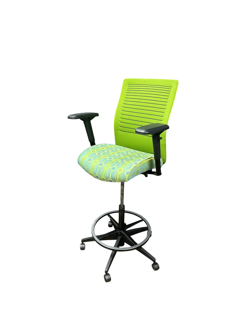 Global Loover Stool
