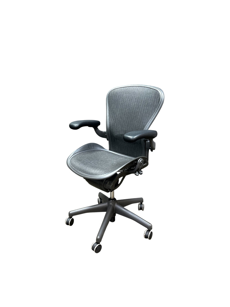 Pre-Owned Herman Miller Aeron Chair Size B - Refurbished Task Chair