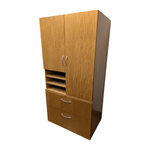 Pre-Owned Eagle U-Shape Peninsula Desk with Hutch – Maple Finish | Executive Workstation