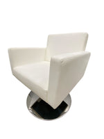 Global Jeo Lounge Chair