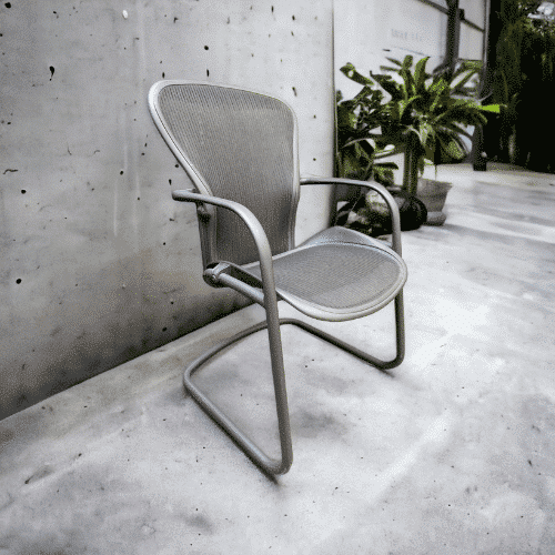 used Herman Miller Aeron Side Chair – B