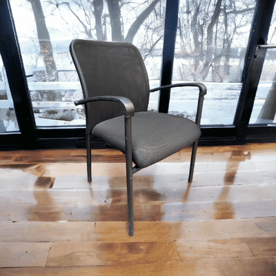 Used Mesh Guest Chair